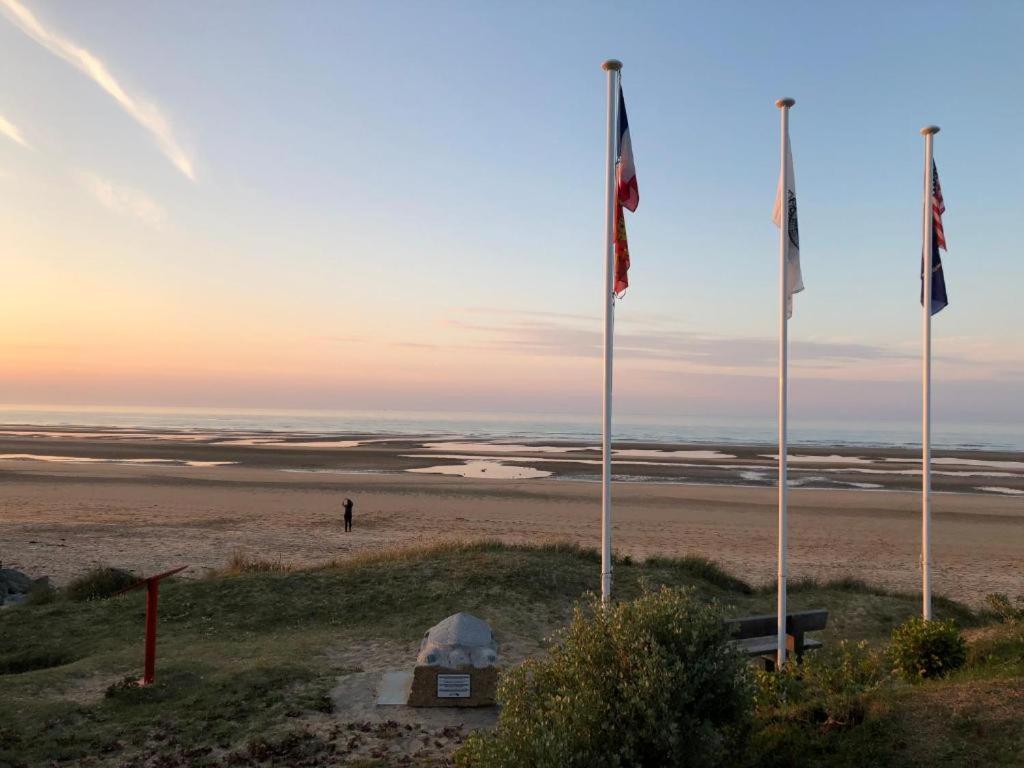 Casa Azul - Omaha Beach โคลวิลล์-ซัวร์-แมร์ ภายนอก รูปภาพ